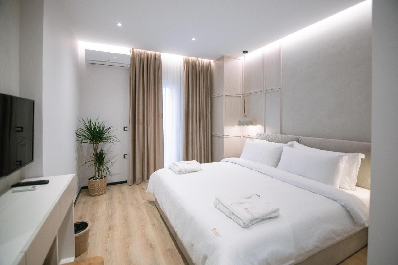 Boulevard Boutique Aparthotel Корча Экстерьер фото