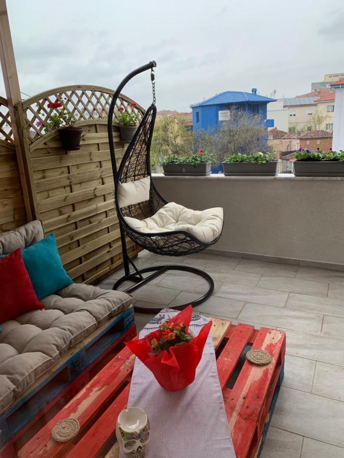 Boulevard Boutique Aparthotel Корча Экстерьер фото
